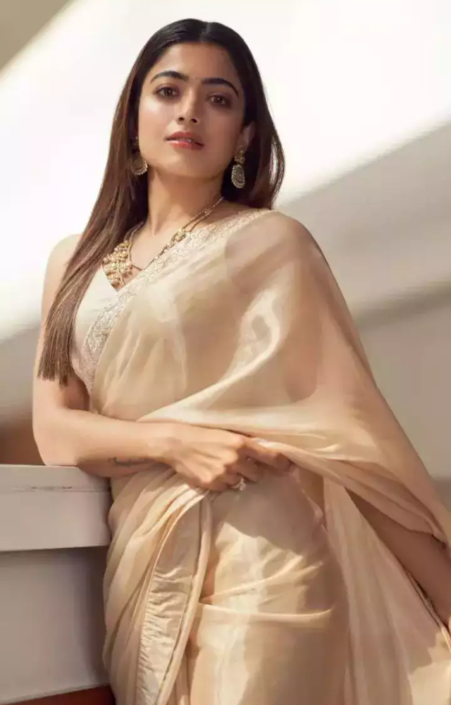 The saree featured intricate designs and embellishments that added a touch of glamour and intricacy to Rashmika`s ensemble, elevating her style statement.

