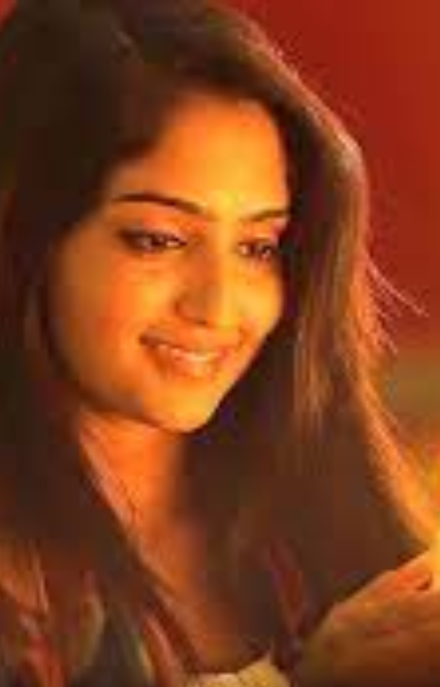 She made her acting debut in the Malayalam film 'Jacobinte Swargarajyam' (2016), directed by Vineeth Sreenivasan.