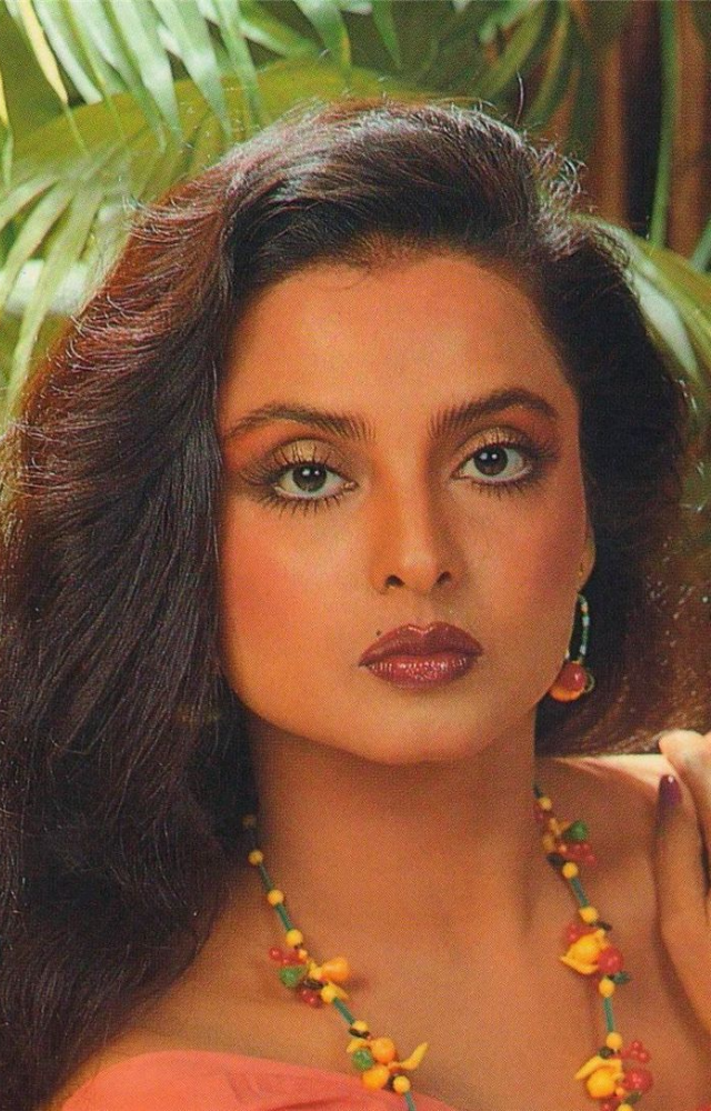 7 Defining Moments in Rekha`s Career
