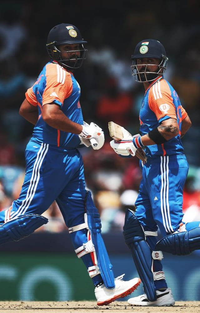 The deadly duo took over South Africa with their incredible techniques and flawless shots. While Rohit lost his wicket earlier, Kohli made up for it.