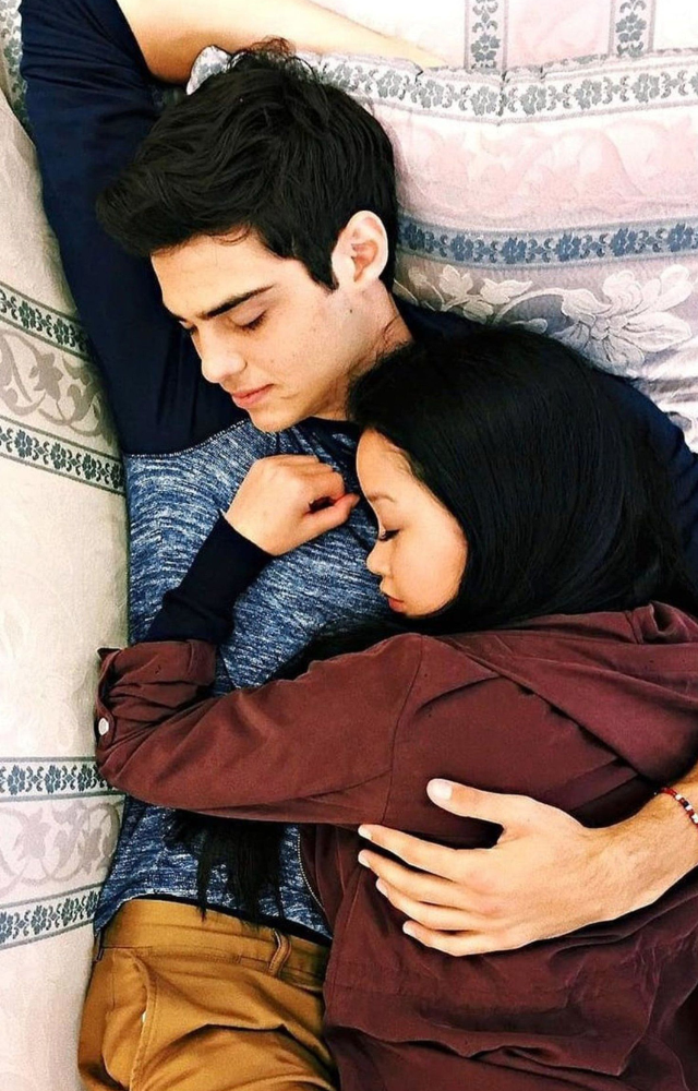 A sweet and heartfelt teen romance with a unique twist of love letters and fake dating.