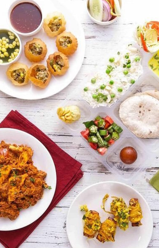 Malad`s popular pure veg restaurant offers a wide variety of Jain food in delicious cuisines. Located near Inorbit Mall, it is open from 8:30 am to 11:45 pm.