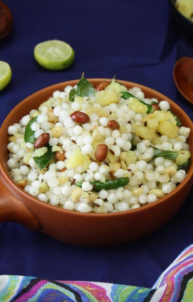 Made with soaked tapioca pearls, peanuts, potatoes, and mild spices; light and filling.