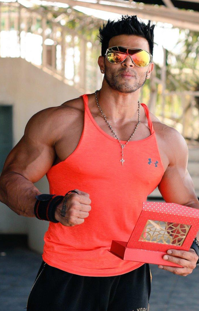 Sahil Khan was seen in some comedy classics like Style and Xcuse Me. However, he soon quit acting to focus on his fitness career.