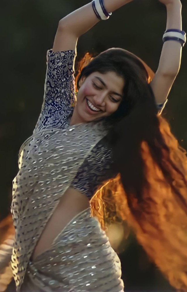 A trained Bharatanatyam dancer, Sai Pallavi`s graceful moves in films like Premam and many other movies add charm to her roles.