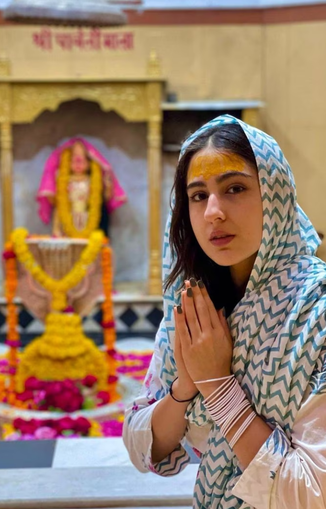 Sara Ali Khan, a devotee of Lord Shiva, never misses the opportunity to pay respects to Bholenath