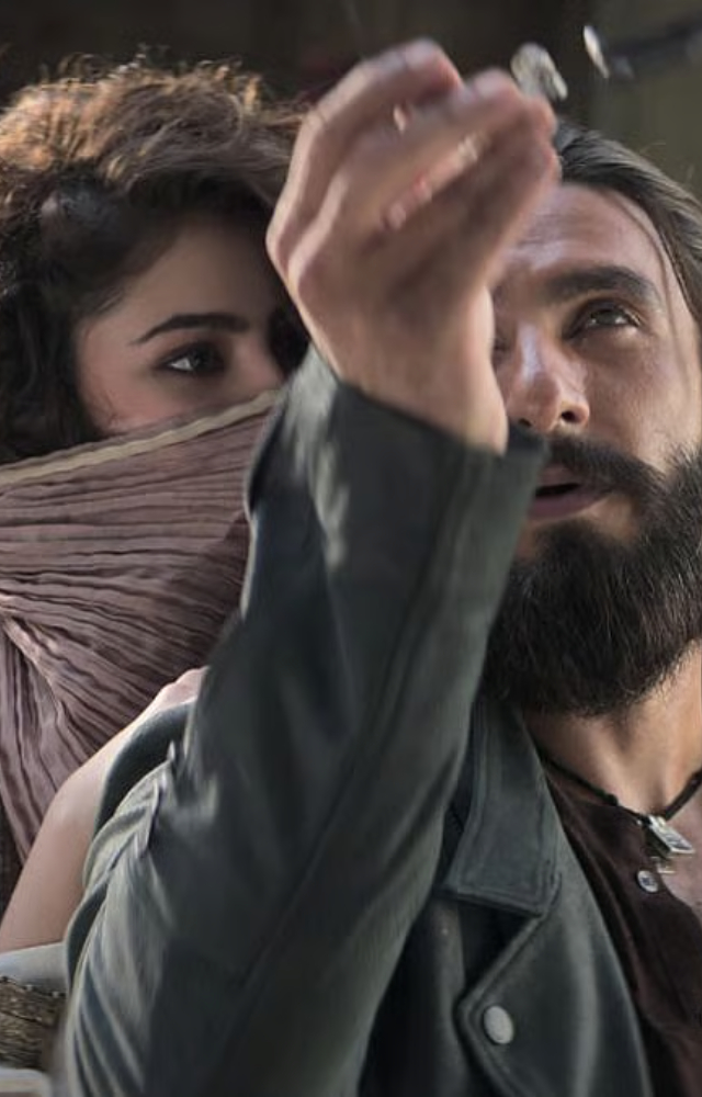 The first look of Ranveer Singh starrer Dhurandhar was released on his birthday, on July 6. It instantly took the internet by storm, especially the film`s cast.