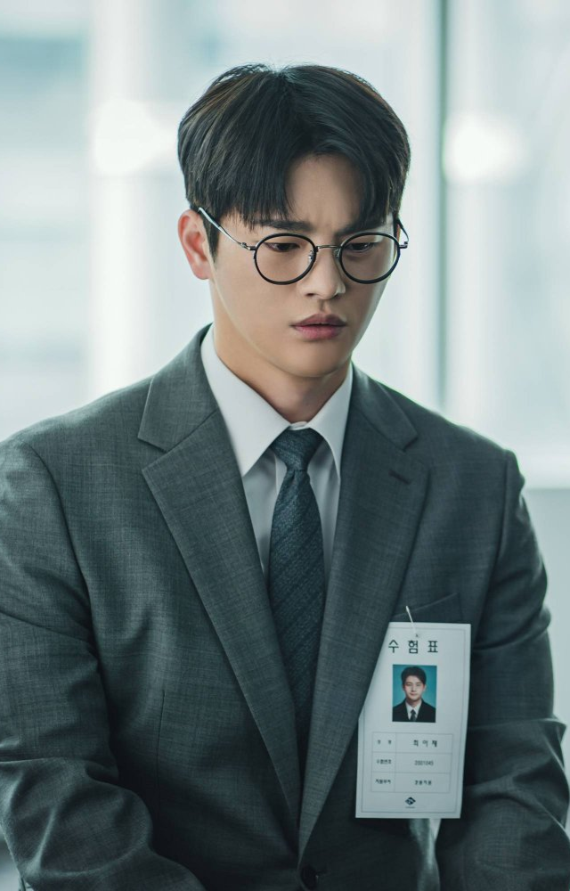 A man, on the verge of death, is given 12 chances to live by experiencing different lives, delving into themes of regret, redemption, and self-discovery.