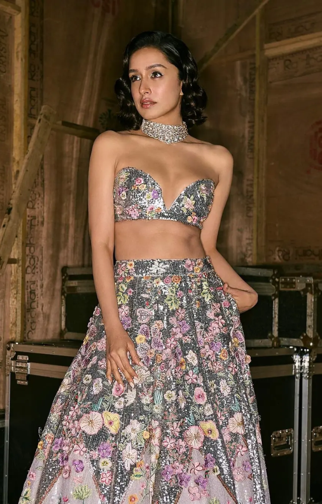 Shraddha Kapoor looked absolutely stunning as she walked the runway for renowned designer Rahul Mishra