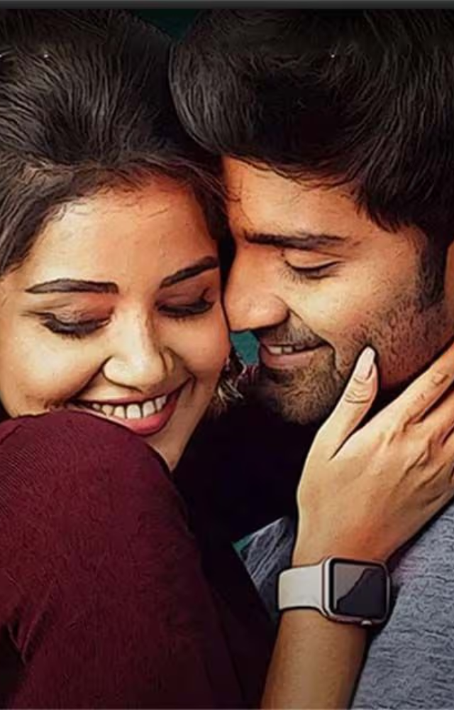 The film Achcham Yenbadhu Madamaiyada features this song. The song describes the male lead`s feelings for his lover, who he wishes to confess to.