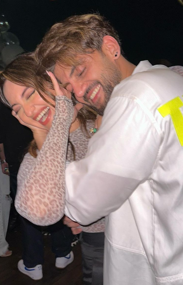 Heeramandi actress Sonakshi Sinha and her long time beau married on Sunday, June 23 in Mumbai. The couple celebrated their reception at Bastian.