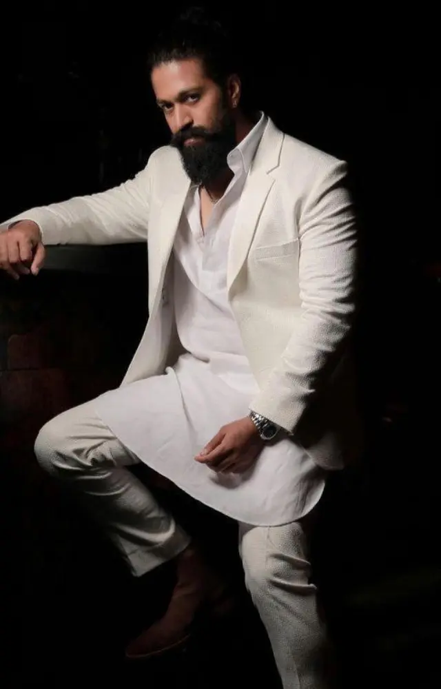 Yash made an indelible mark with his blockbuster film 'KGF.' His rugged charisma and intense performance as Rocky Bhai turned him into a national phenomenon