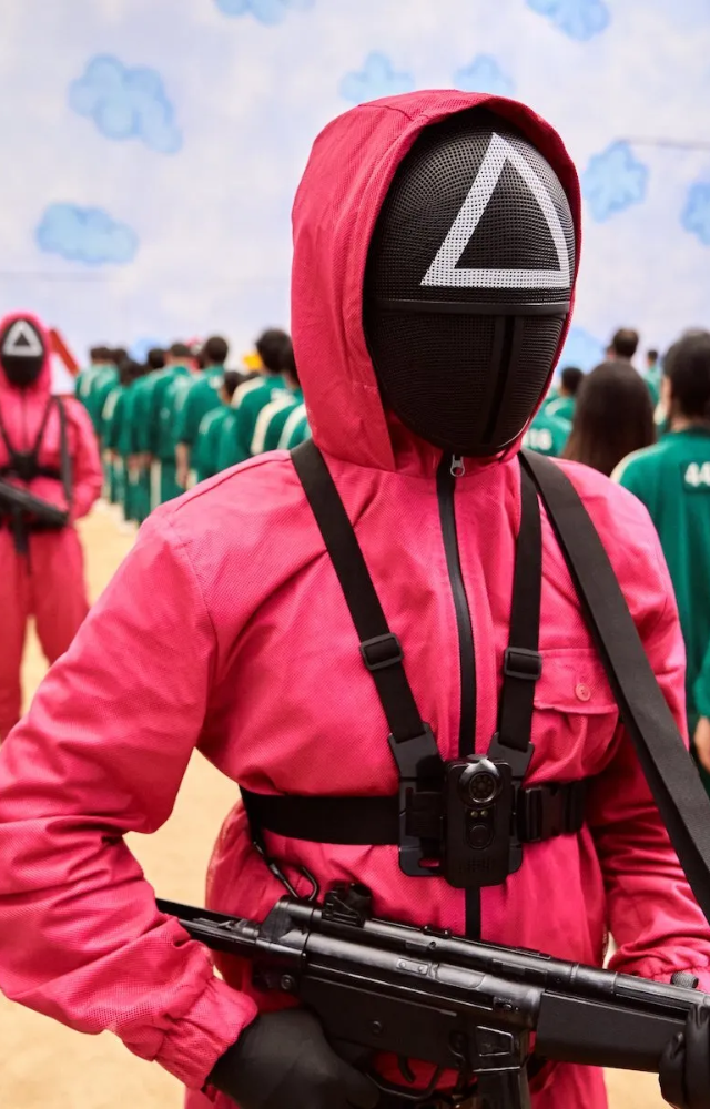 Season 1 introduced a cast of new characters. Season 2 focuses more on returning characters and their stories, like Gi-hun, the Salesman, and the Front Man.