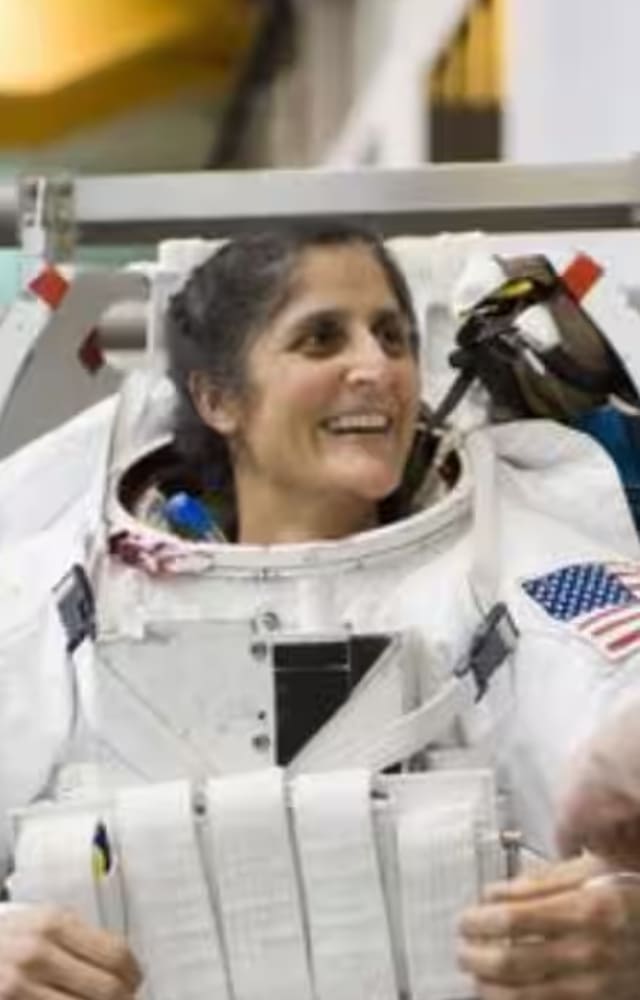 In 1987, Williams received her commission as an Ensign in the United States Navy from the United States Naval Academy.
