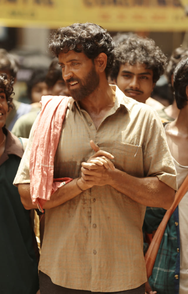 Based on the real-life story of Anand Kumar, a mathematician from Patna, Super 30 is all about a man who dedicates his life to IIT aspirants from a small town.