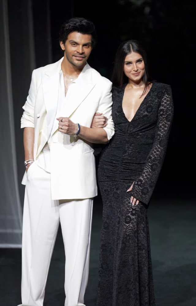 Rumors suggest Tara is currently dating Veer Pahariya. She almost confirmed her relationship with him. Let`s take a look at her dating history before Veer.