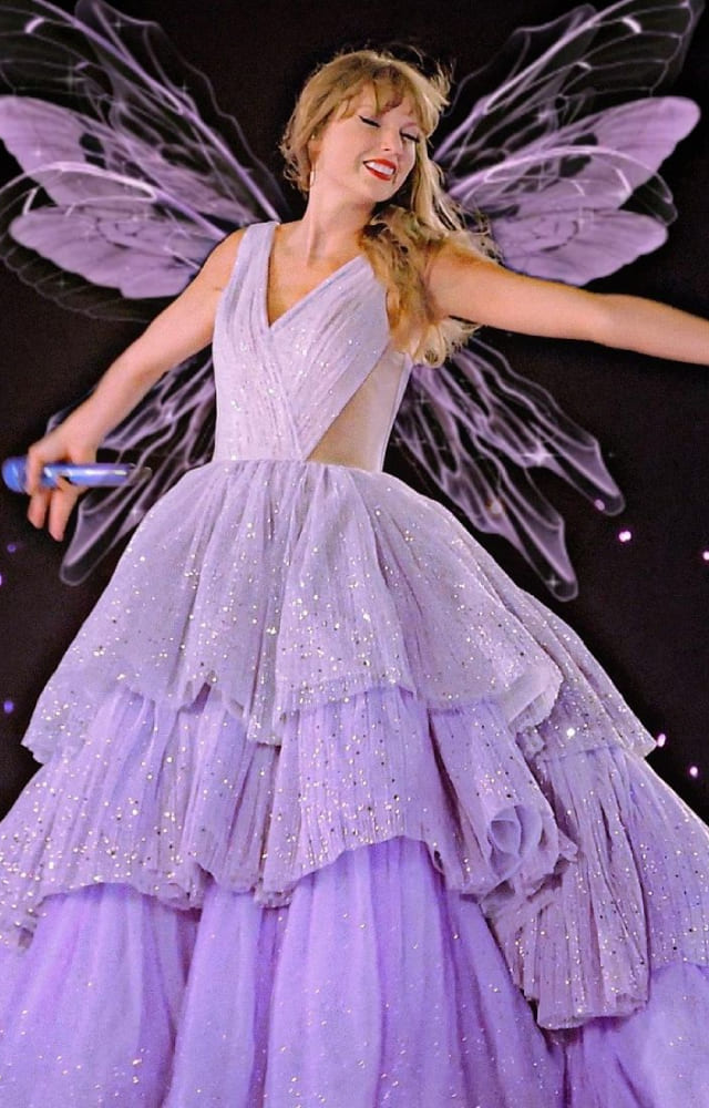 It was an enchanting experience to see the singer recreate her iconic song, Enchanted, in the Eras Tour concert.
