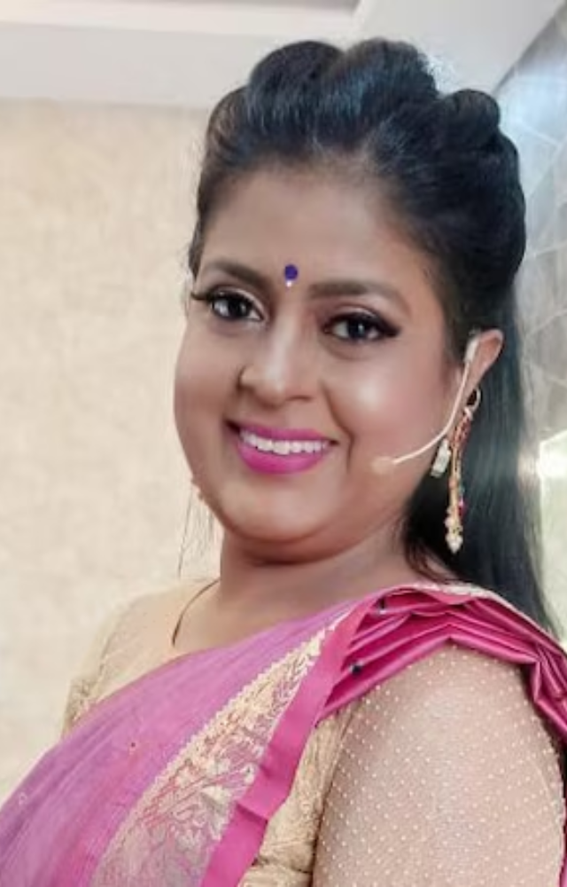 Aparna swiftly established herself as a skilled actress, featuring in several films, including the well-known 'Inspector Vikram' alongside Shiva Rajkumar
