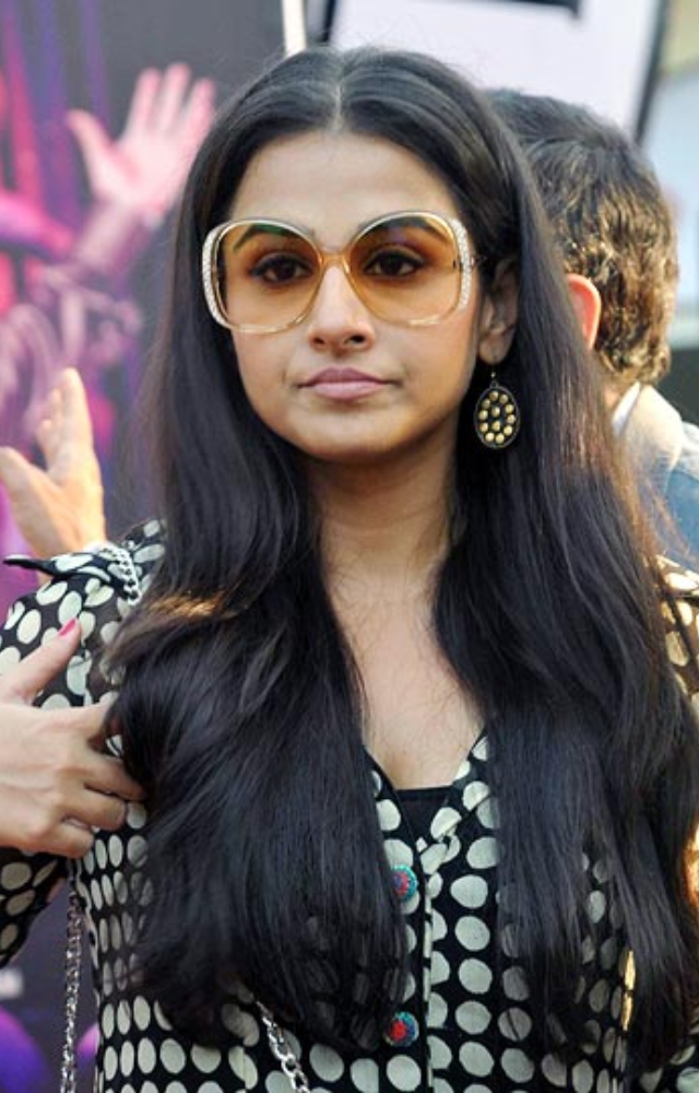 Vidya Balan’s emotional depth in depicting these experiences resonates strongly with audiences and including her rise to fame and her personal struggles.
