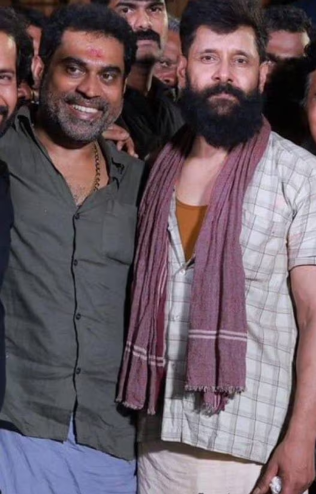 Vikram praises Suraj for his impressive Tamil skills despite being Malayali and calls him an intense actor with great mimicry talent.

