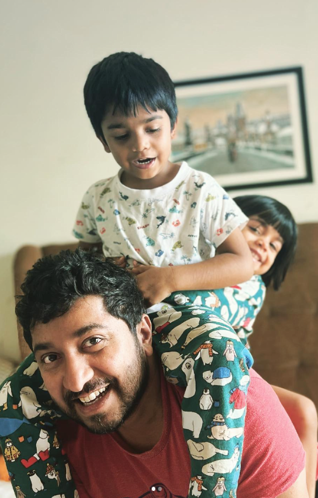 In 2008, Vineeth made his directorial debut with the film Malarvadi Arts Club. The movie featured seven talented young actors and won several awards