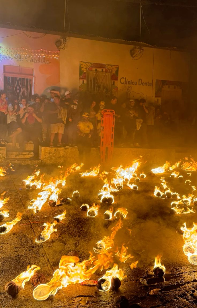 In Nejapa, locals commemorate a volcanic eruption by hurling flaming fireballs at each other while wearing protective gear—chaotic but thrilling.
