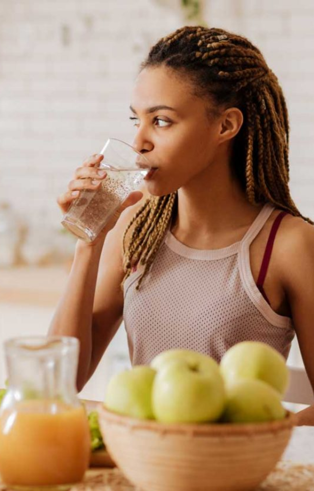While the method is effective for detoxification, improved digestion, and enhanced mental clarity, there are many side effects of this dieting method.