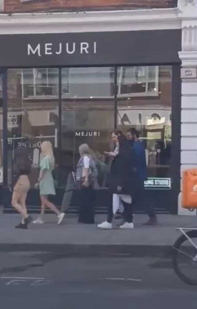 Vicky Kaushal and Katrina Kaif, the most beloved couple in Bollywood, were seen at the London, making their trip memorable

