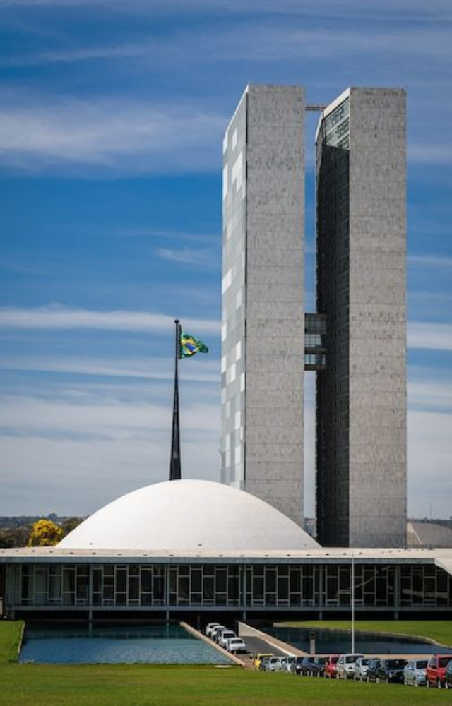 Though better known as a government building, its clock tower rises to a height of 100 meters.
