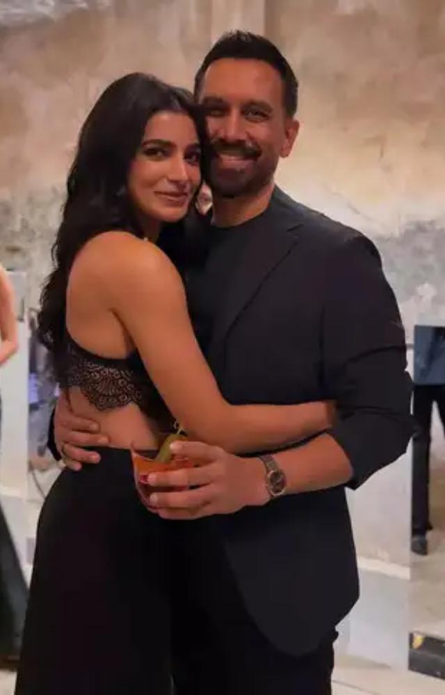 Who Is Raj Nidimoru, Samantha's Husband?