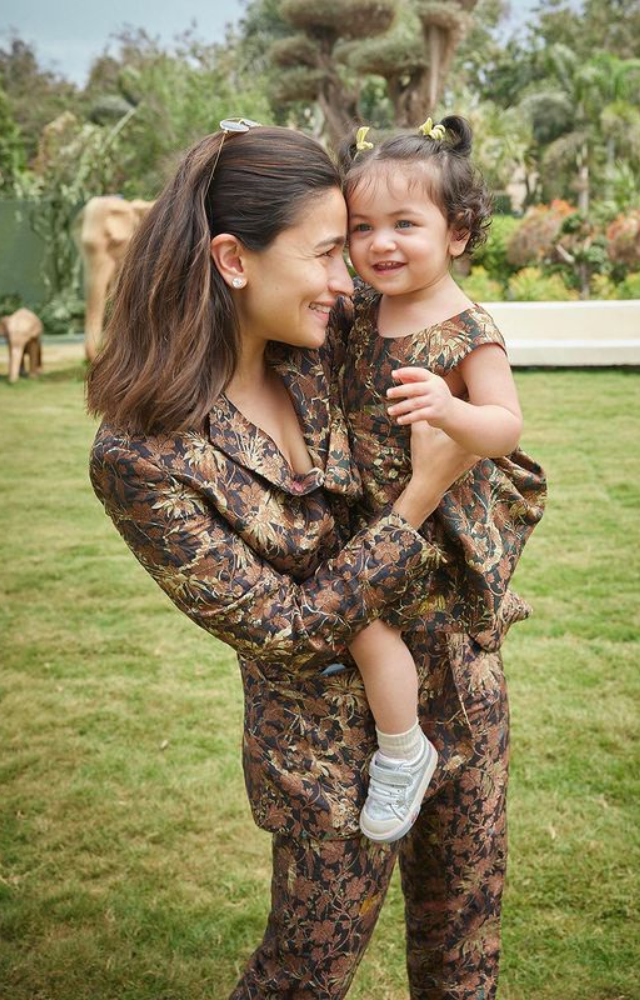 With Raha, Alia Bhatt relishes a calm morning, appreciating the beauty of the moment and the serenity of dawn.