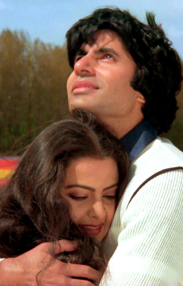 Rekha and Amitabh`s Top 5 Iconic Movies