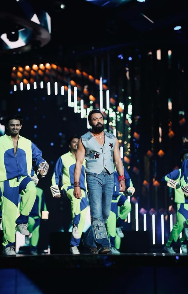 In a poignant performance, Bobby ensures Abrar`s spirit lives on, creating an everlasting connection with the audience.