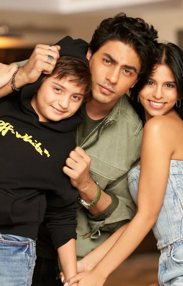 The beloved kids of Bollywood actor Shah Rukh Khan and his spouse Gauri Khan are Aryan Khan, Suhana Khan, and AbRam Khan.