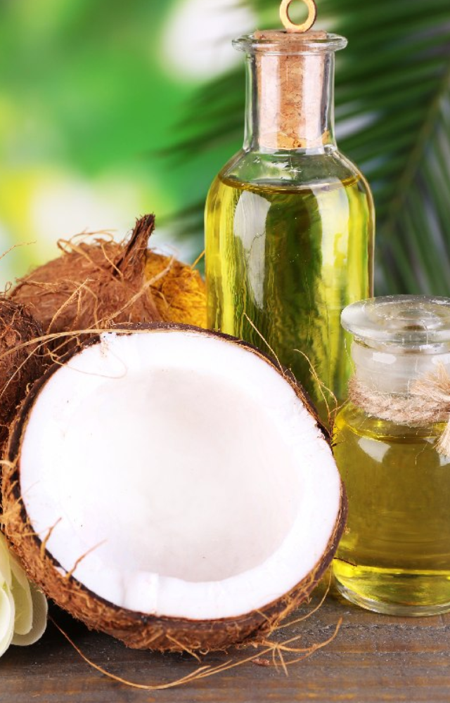One natural moisturizer that can help control frizz is coconut oil. Your hair should have a small bit of coconut oil applied to the ends
