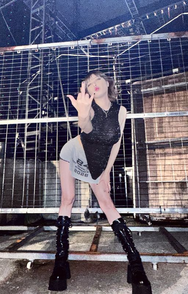 HyunA captivated the audience with her dynamic moves during the performance, showcasing her signature style and energy that keeps fans excited every time she hits the stage.