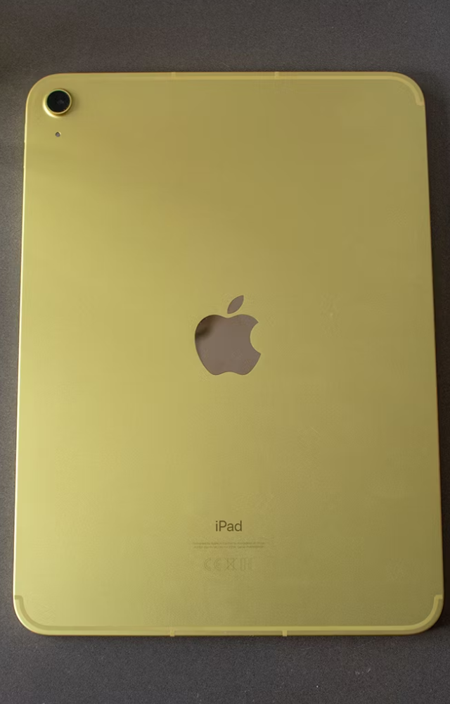 With the iPad Pro, unleash your creativity and increase your output. With its potent processor, gorgeous display, and flexible features, it`s the perfect tool