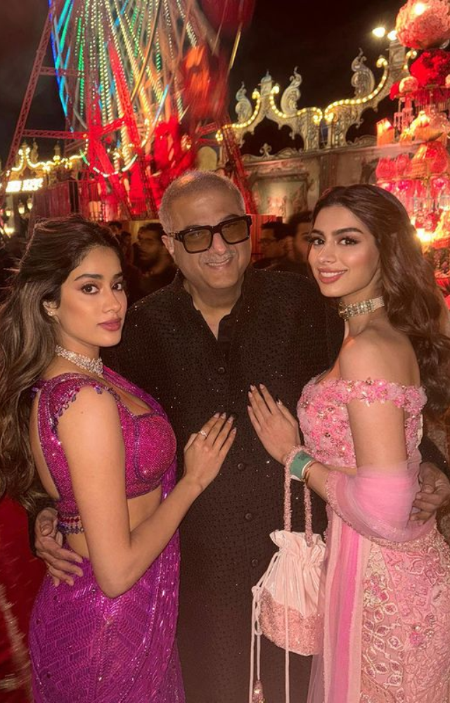 Janhvi Kapoor graces Anant & Radhika`s pre-wedding with Papa Boney Kapoor & sister Khushi, radiating family elegance in their joyous presence.