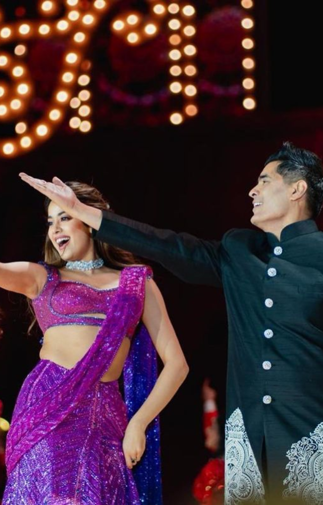 Mesmerizing performance! Janhvi Kapoor captivates the audience, sharing the stage with the renowned Manish Malhotra at Anant & Radhika`s pre-wedding festivities