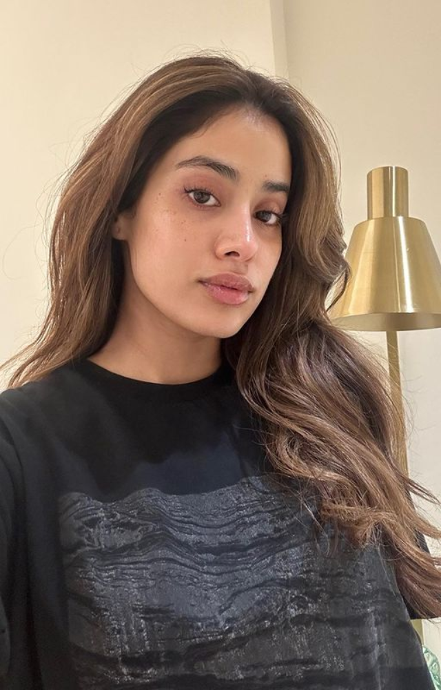 Whether she is elegantly makeup-free or appears naturally uncomplicated, her beauty is bright and unrivalled.