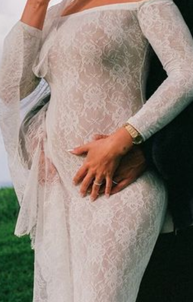 Fans were thrilled to hear the good news from Justin and Hailey. They uploaded a little video of their wedding, showing them exchanging vows and kisses