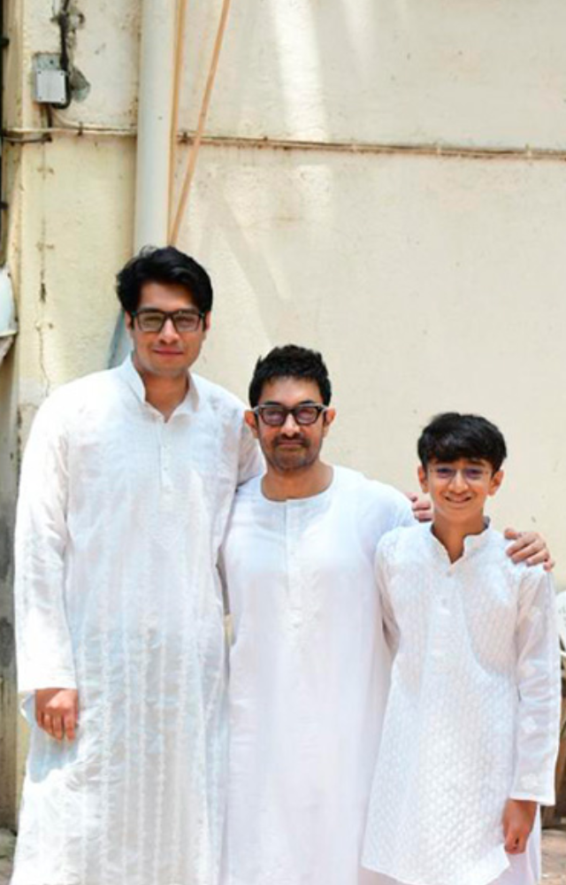 Wearing white kurtas, Aamir, Junaid, and Azad appeared outside their Mumbai home when they were approached by photographers.