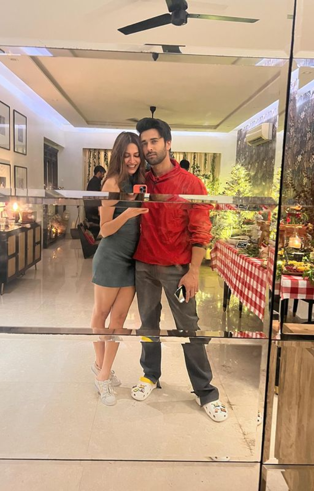 The birthday celebration of Kriti Kharbanda and Pulkit Samrat is a dynamic duo`s delight, full of love, laughter, and the beauty of being together.
