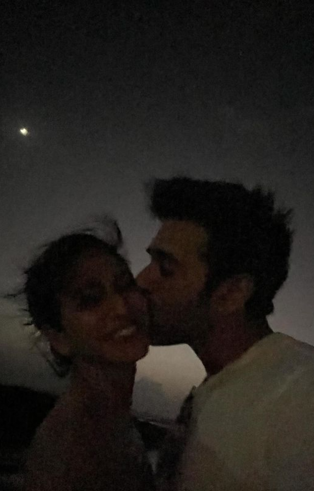 With love and exuberance, Kriti Kharbanda brightens lover Pulkit Samrat`s birthday celebration.
