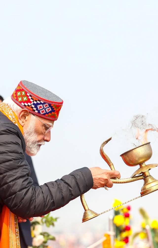 PM Modi described the experience as deeply spiritual, connecting him to India’s rich traditions.
