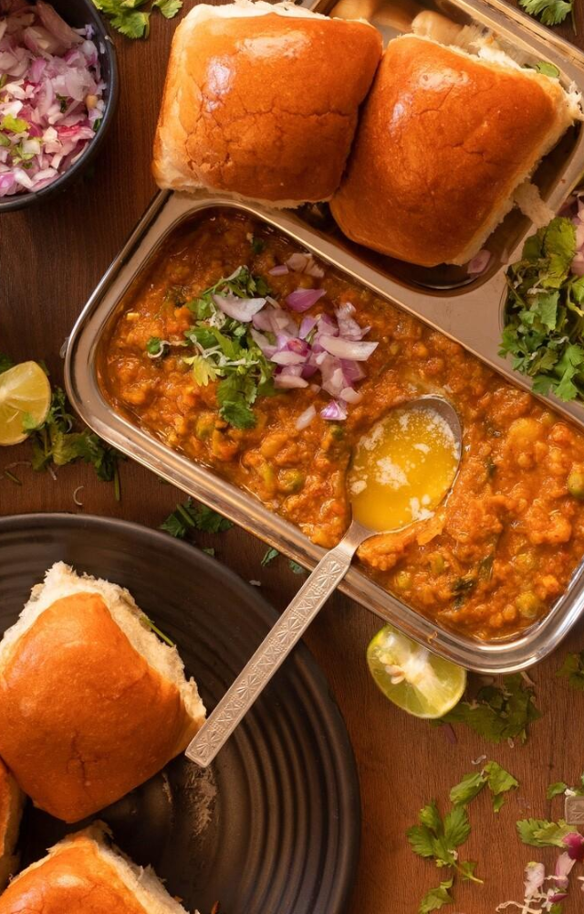 A popular Mumbai staple, pav bhaji is a mixture of mashed vegetables cooked in a thick, savory sauce made primarily of tomatoes.