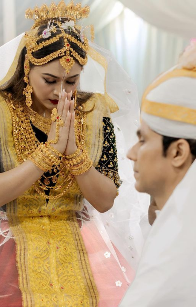 Amidst the splendour of nature, Randeep and Lin`s passionate union takes place against the picturesque backdrop of Manipur. It`s a celebration of love.