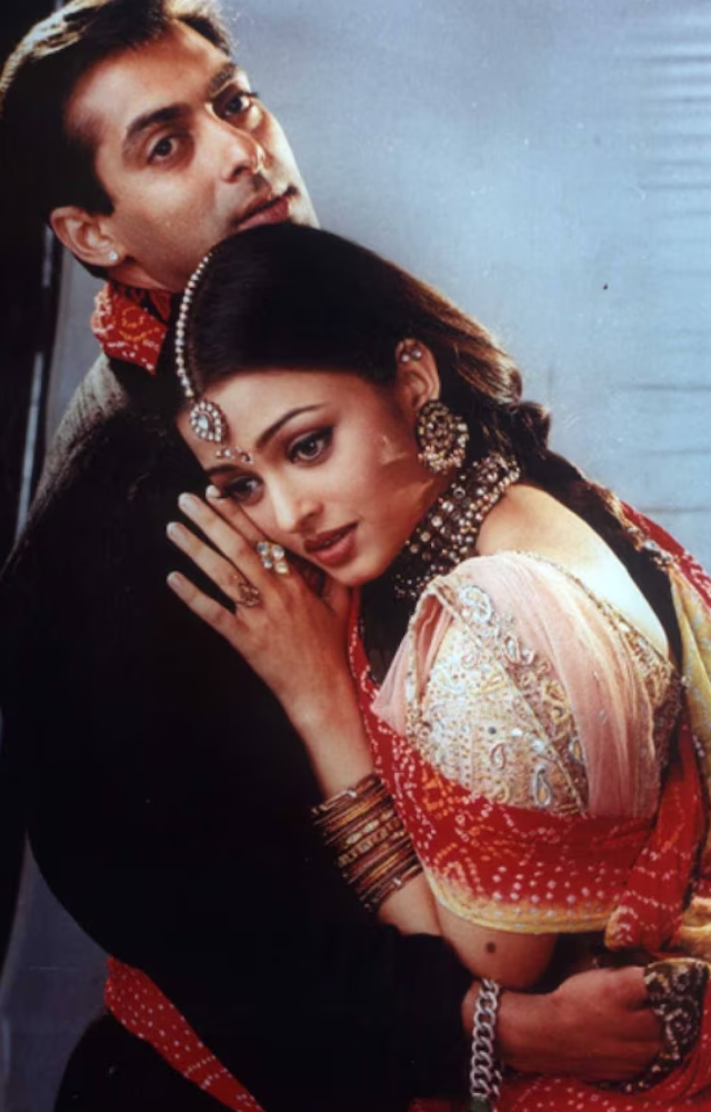 Throughout the late 1990s and early 2000s, Salman Khan and Aishwarya Rai`s romance was one of the most talked-about parts of Bollywood.