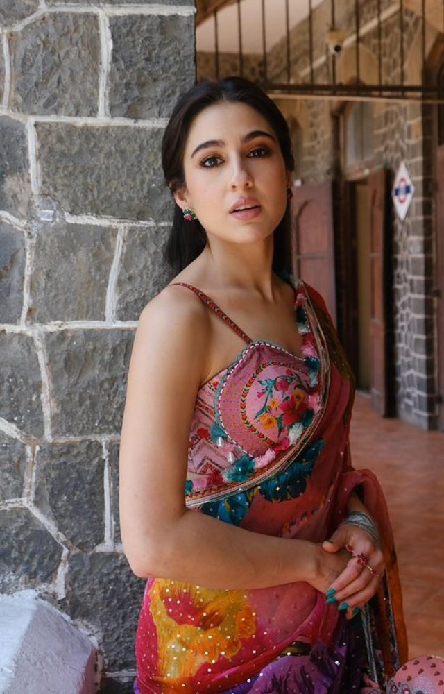 Sara Ali Khan in Floral Saree