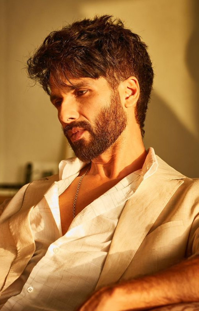Shahid Kapoor Nails the Dapper Look, Setting Trends and Turning Heads.